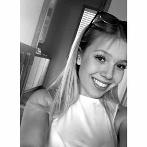 Meet your Posher, Eve